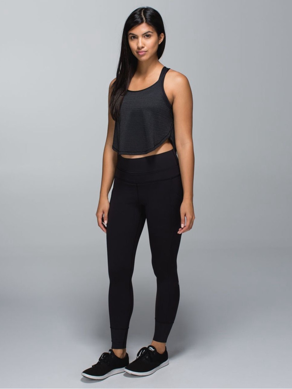 Lululemon On The Run Singlet • in black